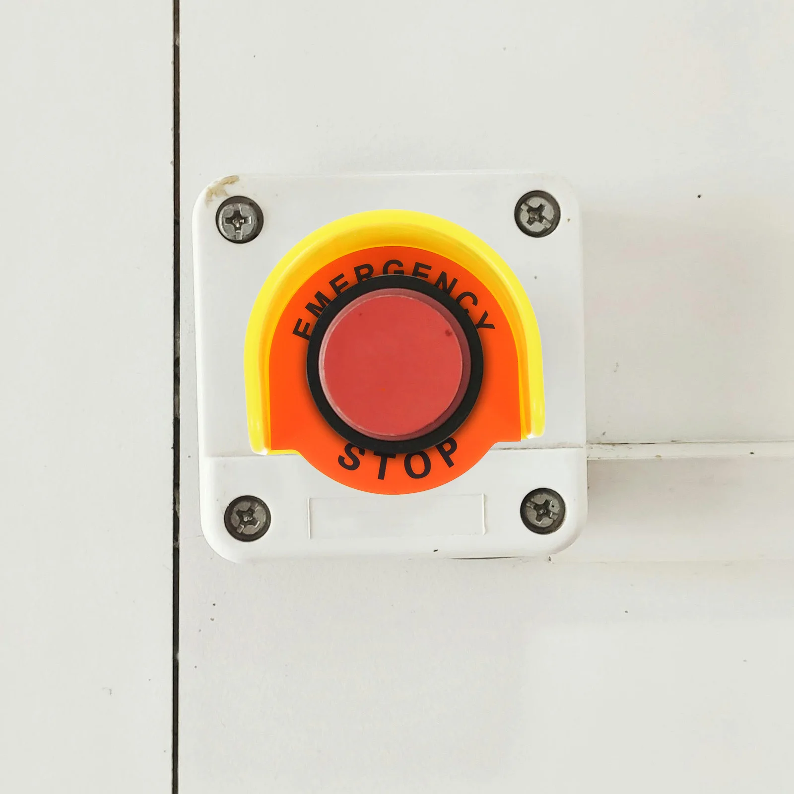 

Yellow Safety Cover For Emergency Stop Push Button Switch Durable Protective Guard With Warning Sign For Industrial Machinery