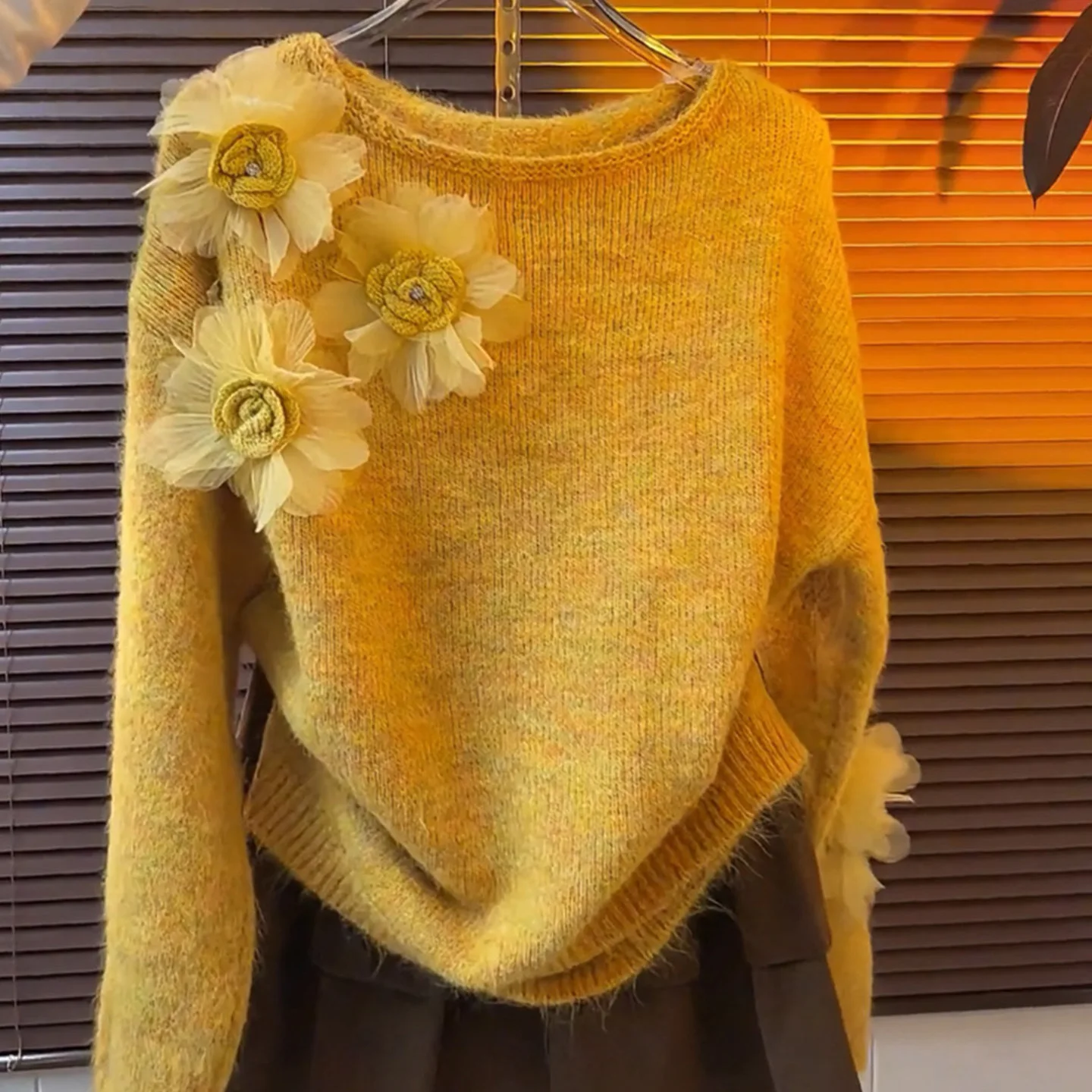 

Женский вязаный свитер Lu Thiened свободного кроя, модный зимний топ 2025 года, новый, удобный, в стиле Lazy Feeling, вязаный крючком