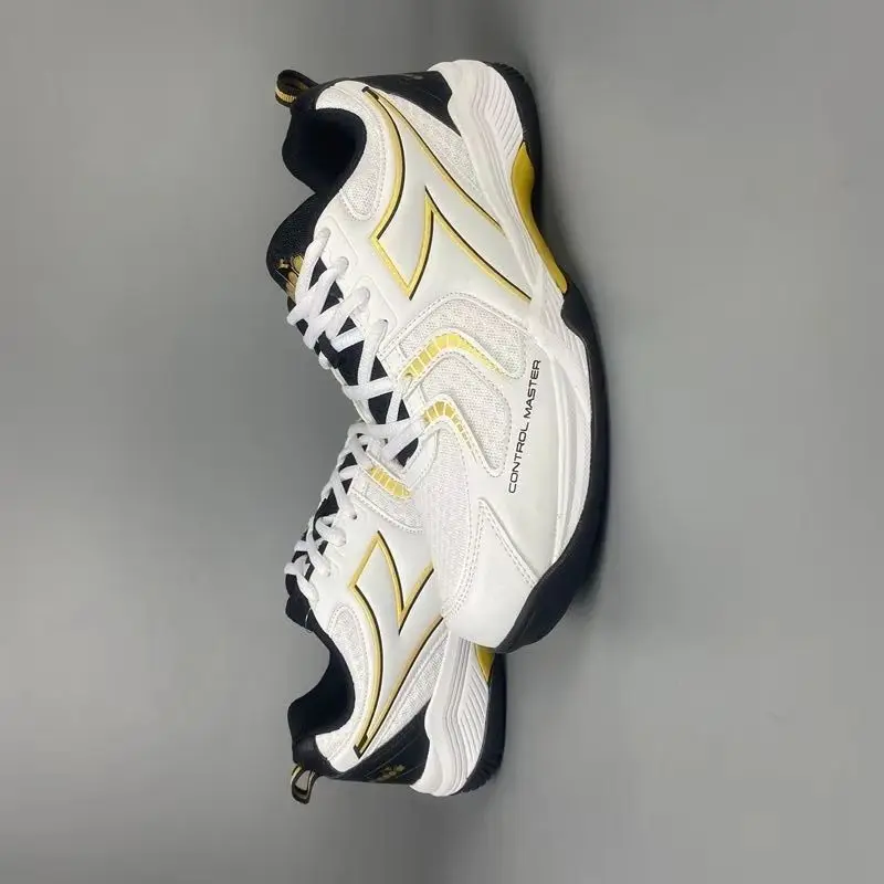 

2025 New Tennis Shoes Men Black White Badminton Shoes For Mens Hard-Wearing Indoor Sports Shoes Man Table Tennis Shoe