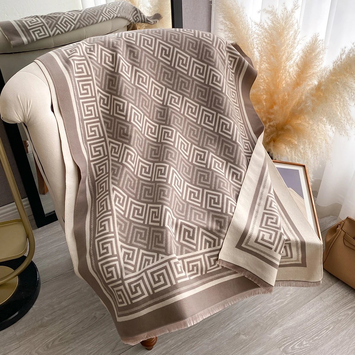 Winter Frauen Luxus Marke Imitation Kaschmir Schals Dicke Warme Schal Plaid Jacquard Weichen Weiblichen Bufanda Pashmina Poncho Schal – Detail 15