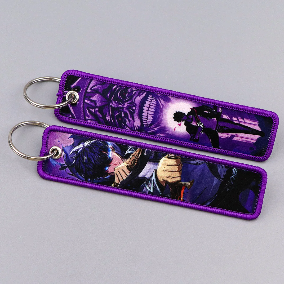 المطرزة مفتاح العلامات المفاتيح لسيارة الدراجات النارية كول أنيمي أرقام كيرينغ الرجال النساء حامل مجوهرات الأزياء والاكسسوارات 1 قطعة