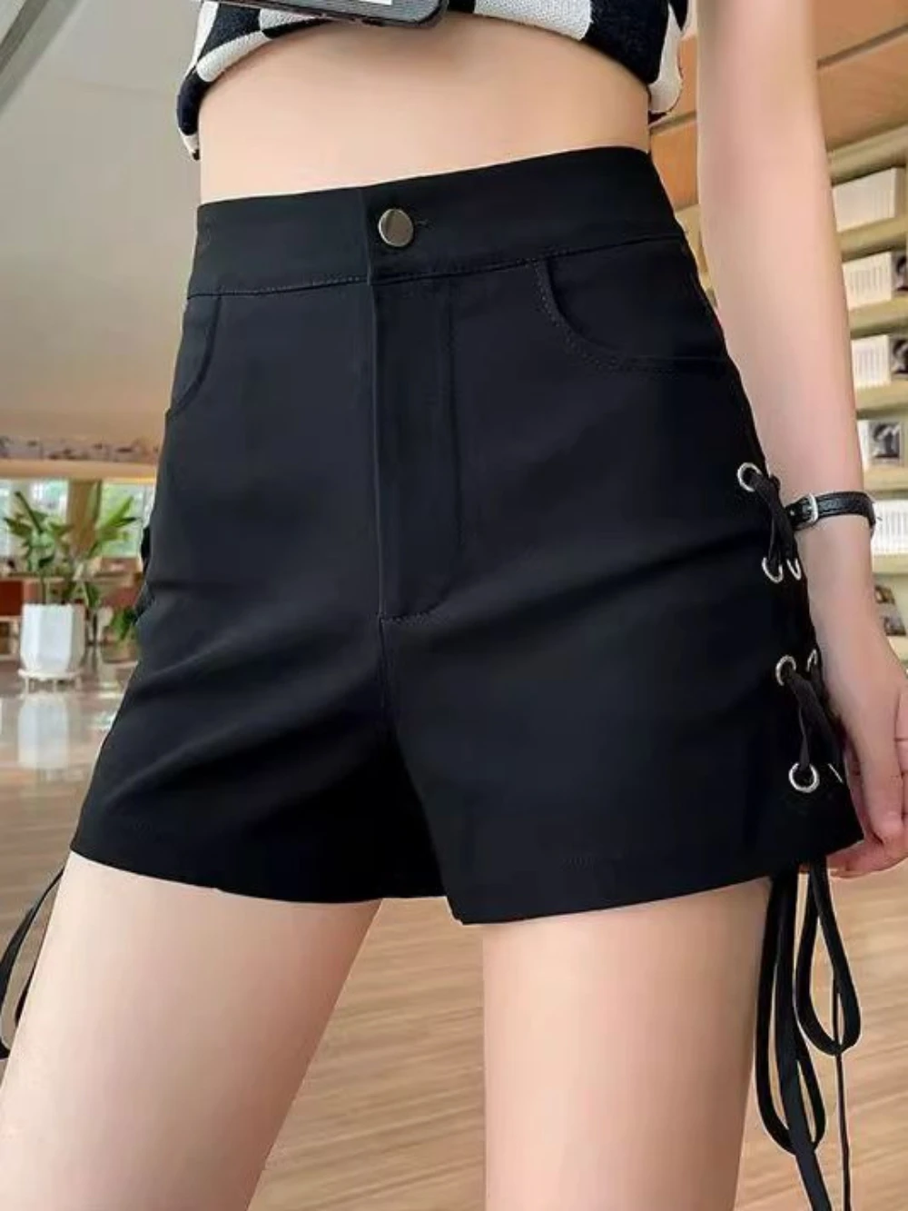 

Summer Tight Elasticty Women's High Waist Shorts 2025 Normal Korean Style Fashion Clothing Black Sexy Lace-up Female Short Pants
