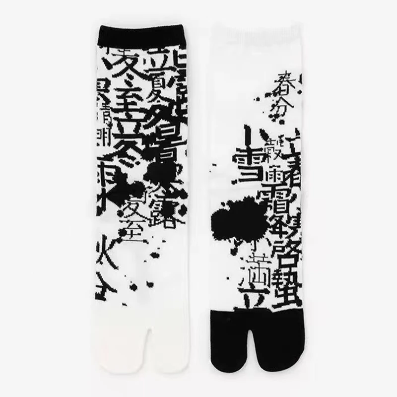 1 Pair Women Fashion Jacquard Two Toe Socks Japanese Harajuku Funny Cute Crew Cotton Tabi Socks