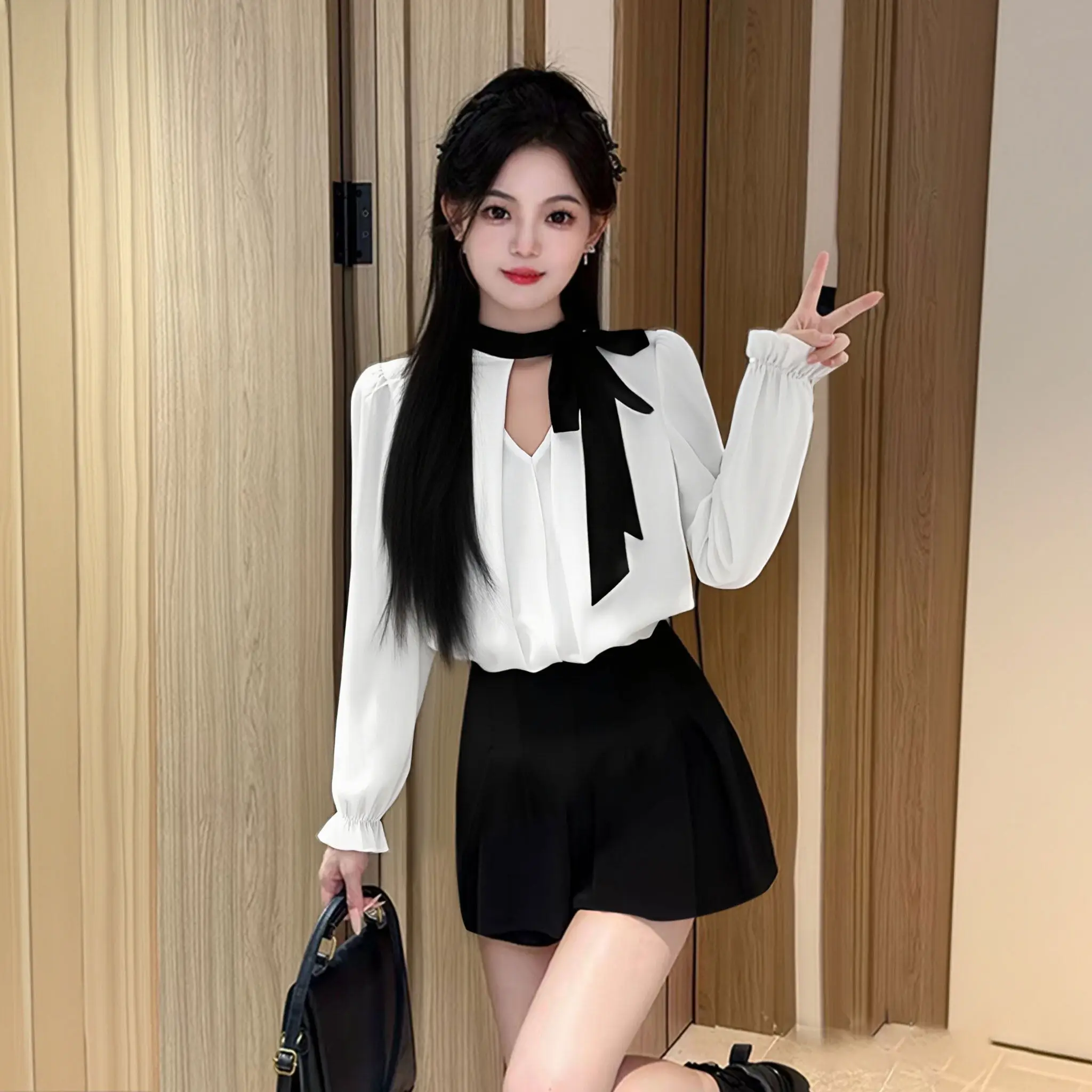 

Elegant Slimming Black White Long Sleeve Shirt And Pants Set Women's Fashion Business Style Two-Piece Suit V-Neck Polyester F...