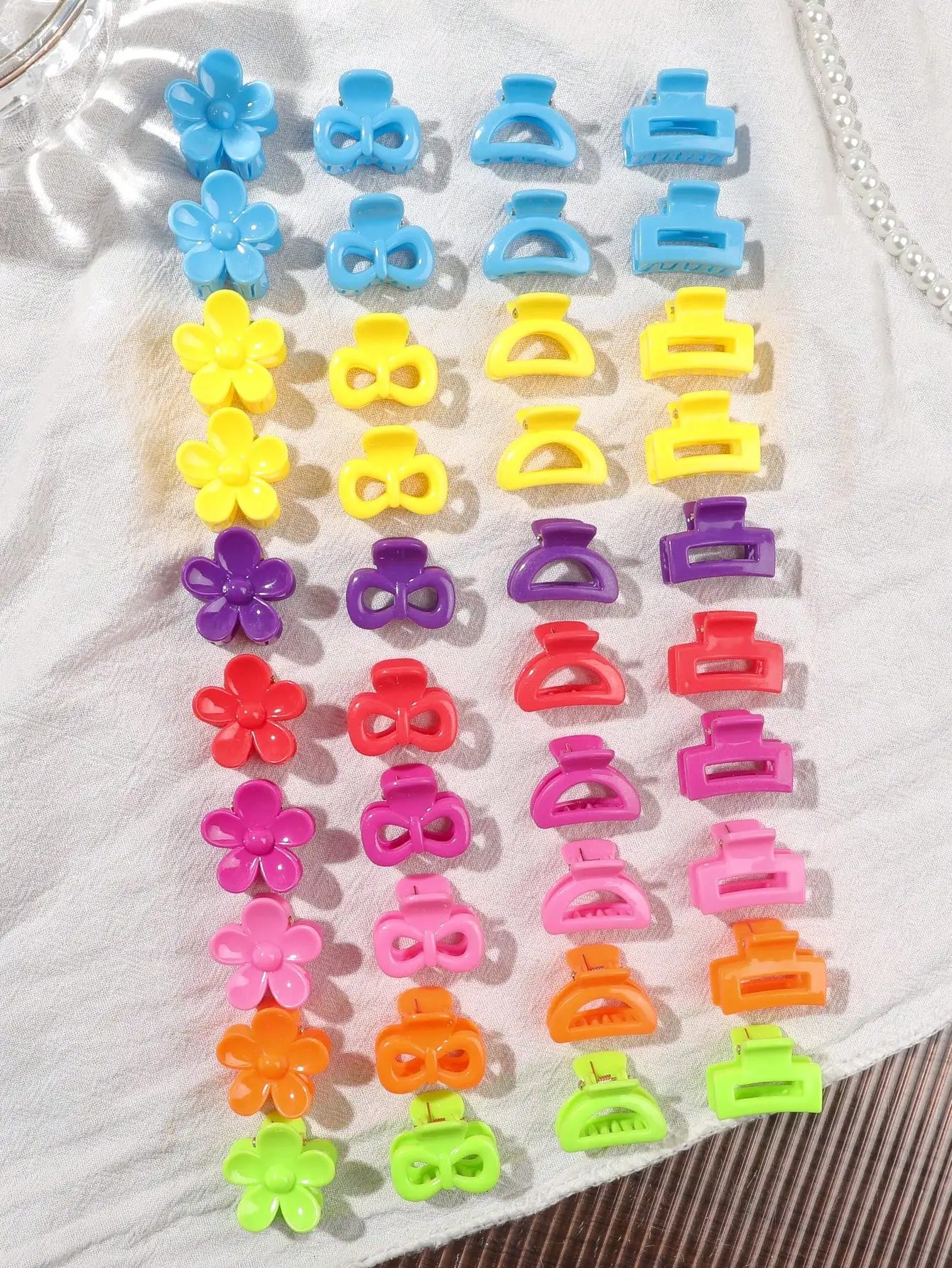 40 Stück langlebige Mini-Haarklammern, ideal für Kinder und Erwachsene, zur Haarstyling-Dekoration, zum Befestigen von Ponyfransen, mit starkem Halt, Multifunktions-Klemmklammern – Detail 5