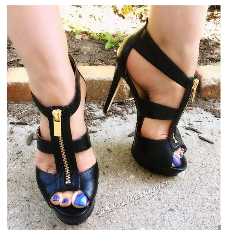블랙 버클 홀로우 플랫폼 펌프 얇은 하이힐 뾰족한 앞코 패션 섹시 2025 여름 빅 사이즈 여성 신발