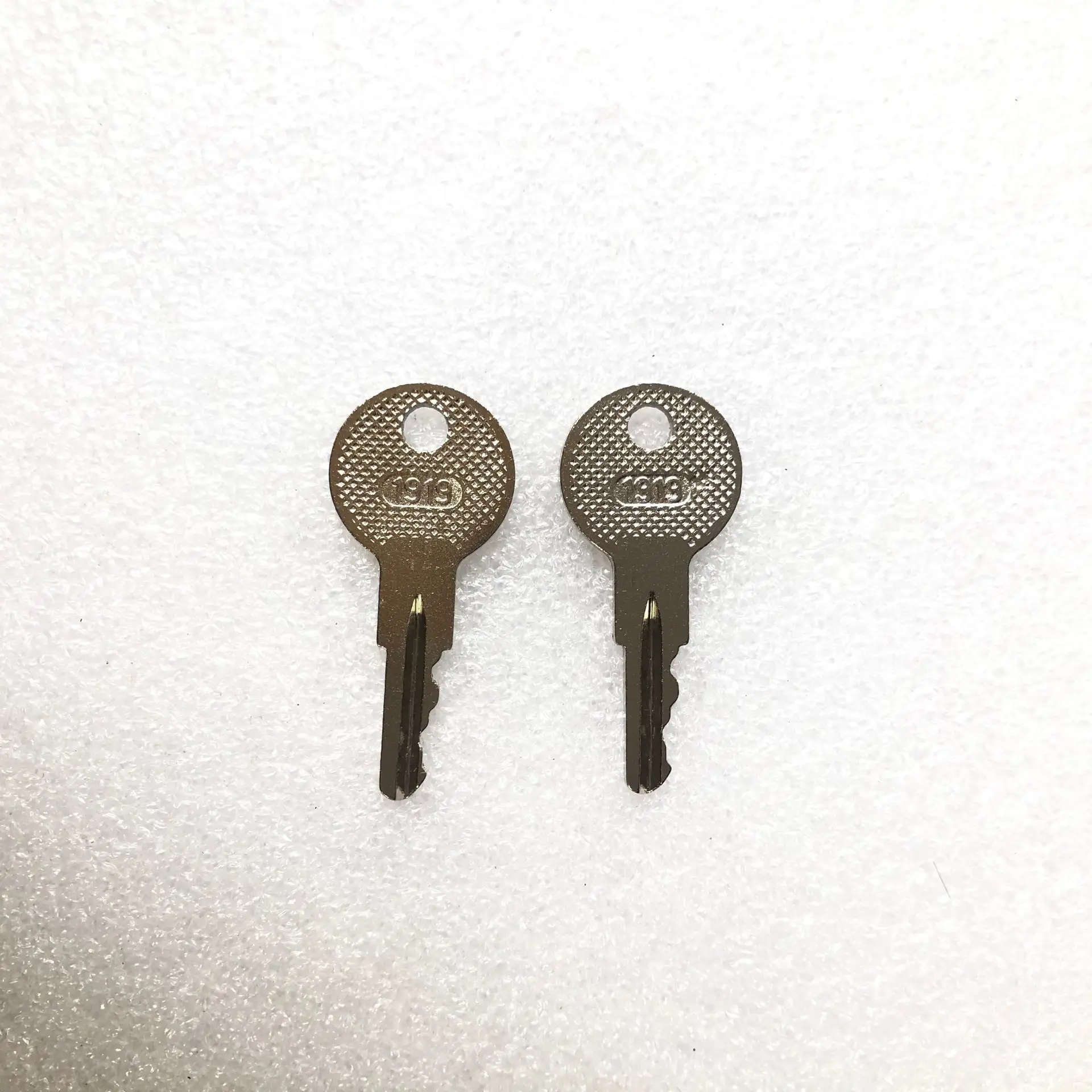 

2PCS 1919 Ignition Key For EZGO Golf Cart (1982-Up)