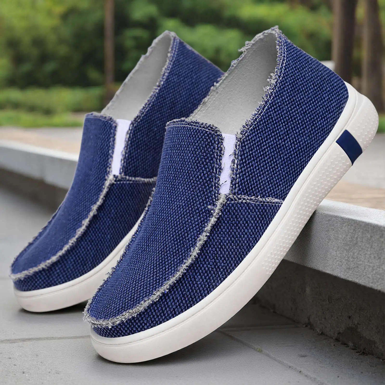 

2025 New Man‘S Casual Canvas Shoes Soft Comfortable Lightweight Fashion Versatile Outdoor Walking Loafers Shoes
