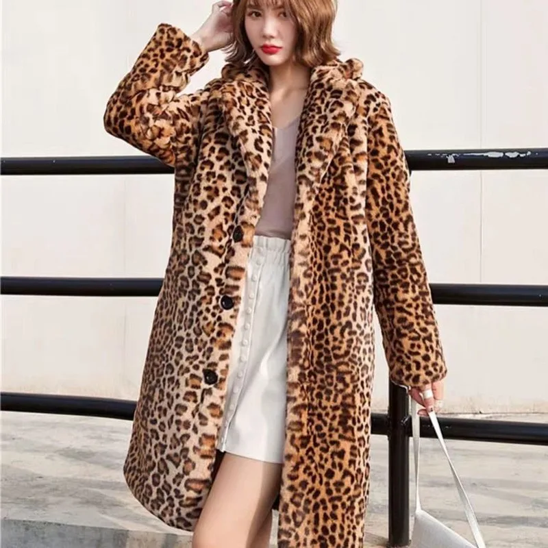 Abrigo con estampado de leopardo para mujer, abrigo largo de felpa gruesa y cálida, piel de imitación adelgazante, invierno, 2023