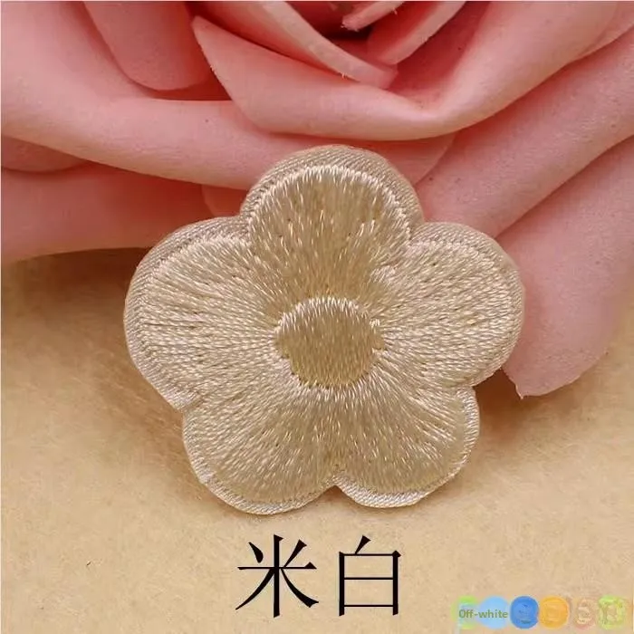 

Embroidered Plum Blossom Hotel Clothes Ironing Decorative Patch Tablecloth Pure Color Repair Dots e Hole Cloth Napkin