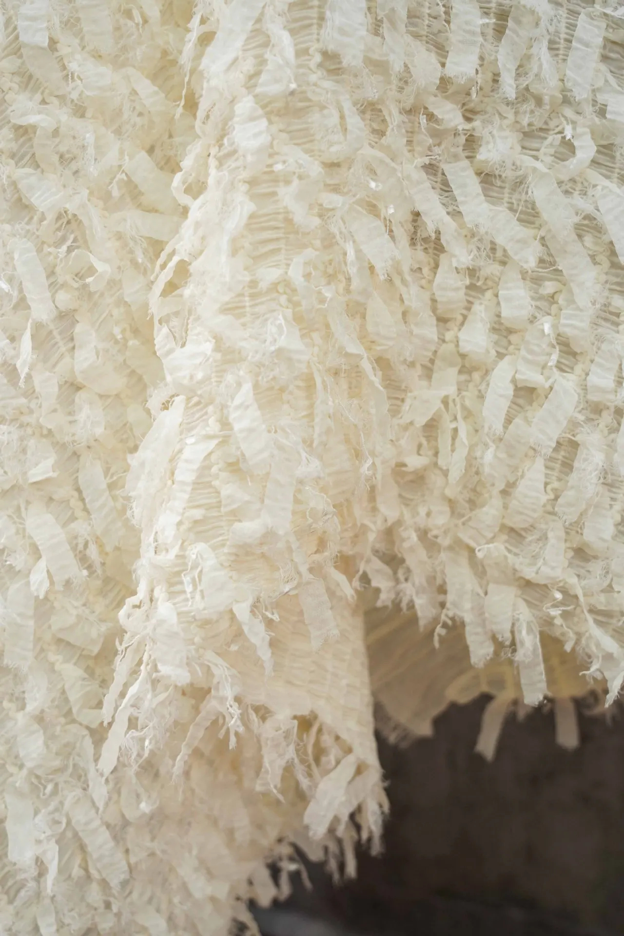 

New 3D feather tassel pleated chiffon fabric, for elegant dresses, skirts, shirts, fashion stretch embroidered fabric