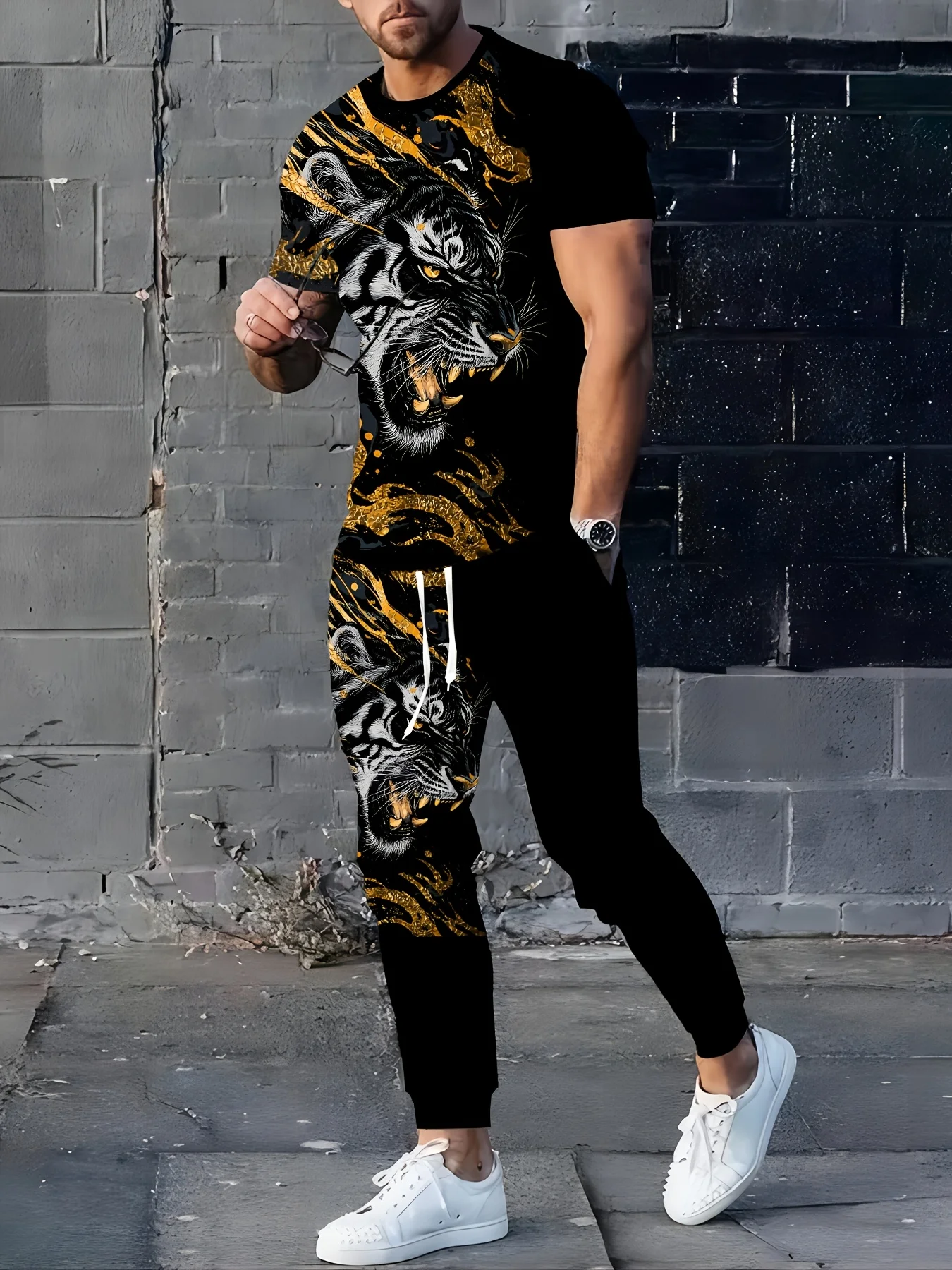 

The 2025 summer new men's suit with a 3d tiger pattern is a sporty casual comfortable and breathable streetwear
