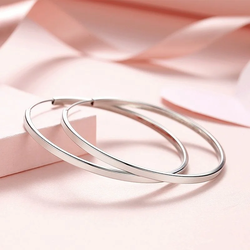 Thumbnail 2 - #4 Best K Gold Earrings to Buy In 2026