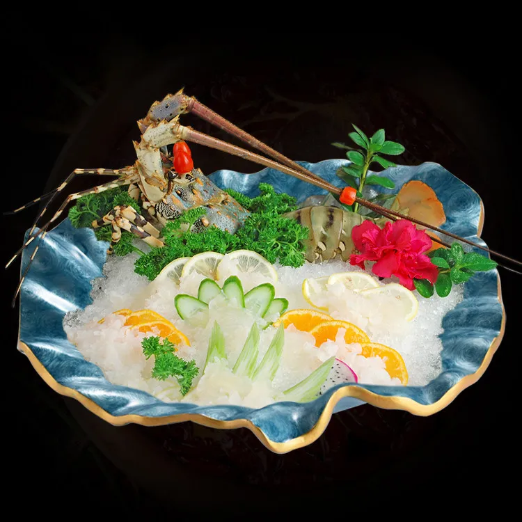 

Набор морепродуктов: японское и корейское сашими из лосося, блюдо с сухим льдом, фрукты, димсамы