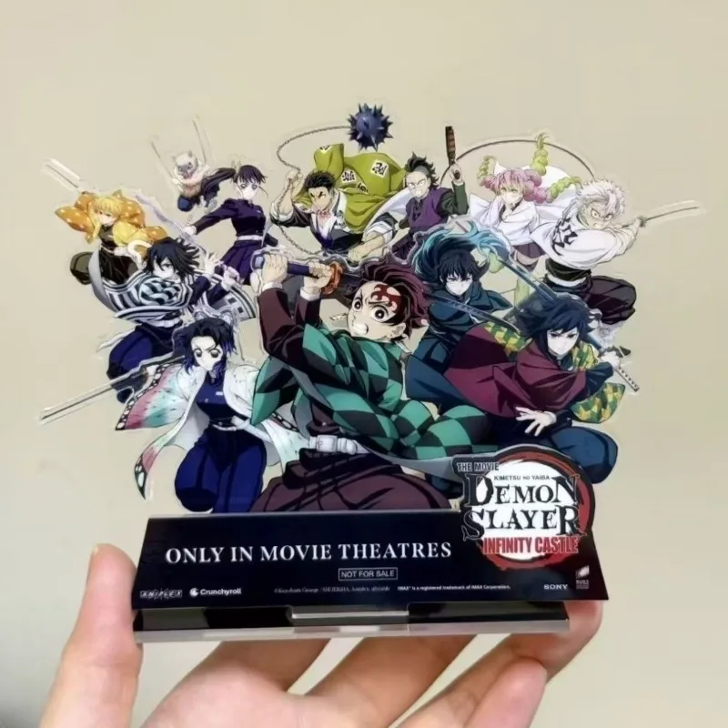 Plaques acryliques de collection liées au Demon Slayer pour l'ensemble de l'équipe, ainsi que des cadeaux commémoratifs et des articles liés au film