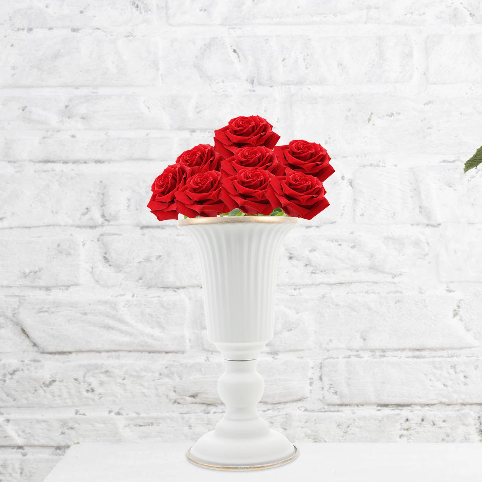 

Striped Trumpet Metal Vase Elegant European Style Wedding Centerpieces Decorative Tall Flower Container for Home Garden