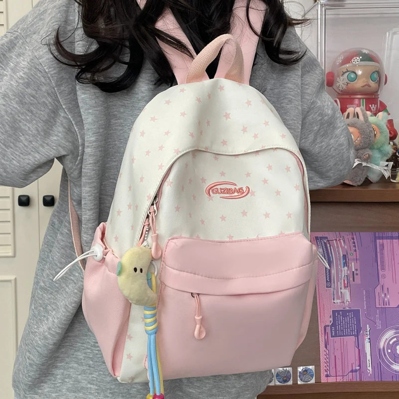 

Casual Campus Backpack，Multifunctional lightweight backpack， Large-capacity casual fashion backpack，Suitable for campus use