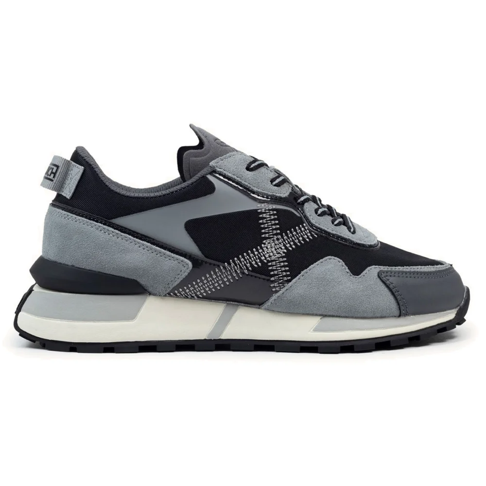 Zapatillas Deportivas Munich Pulsar 8211029 Diseño Retro con Suela Elevada para Hombre