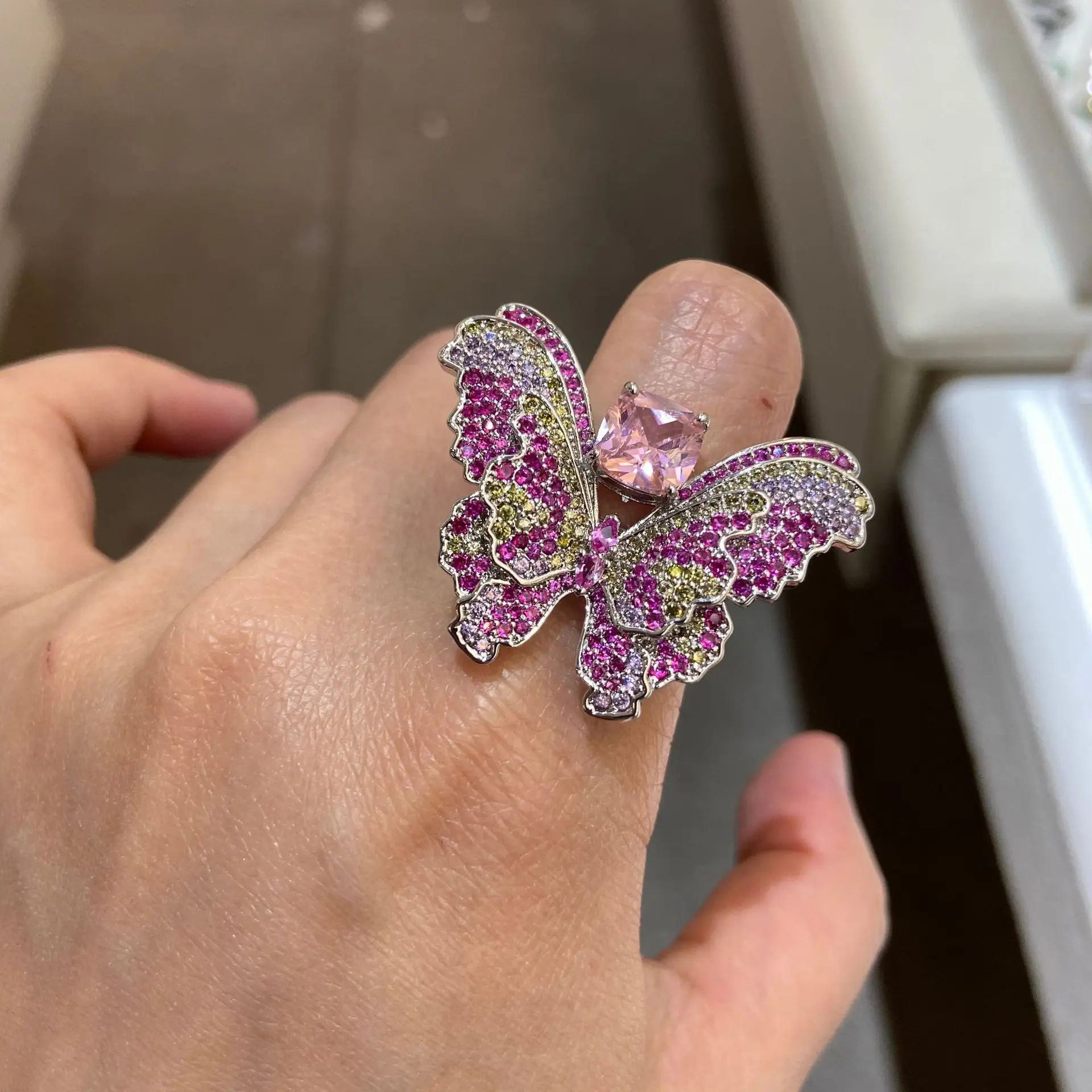 

Gorgeous large butterfly ring for women shiny jewelry zirconia pink fushia open ring wedding dinner party daily wear