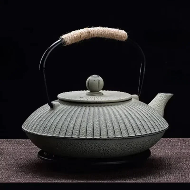 

Distinctive Cast Iron Teapot Vintage Minimalist Tea Set Chinese-style Soft Item Exquisite Ornament Hmade Artwork