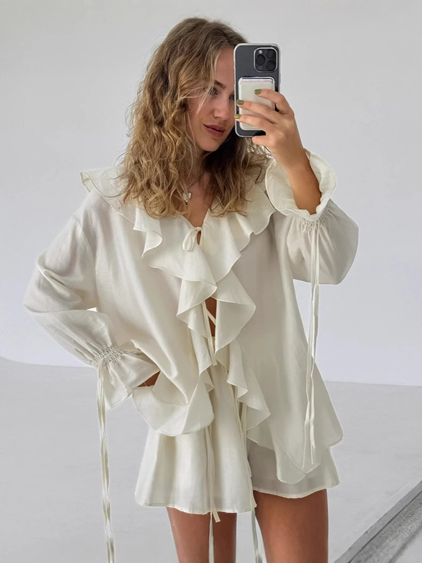 

Parc Fee Fashion Loose Beige Women's Two Pieces Set 2025 Elegant Long Sleeve Ruffles Shirt With High Waist Shorts Set Female