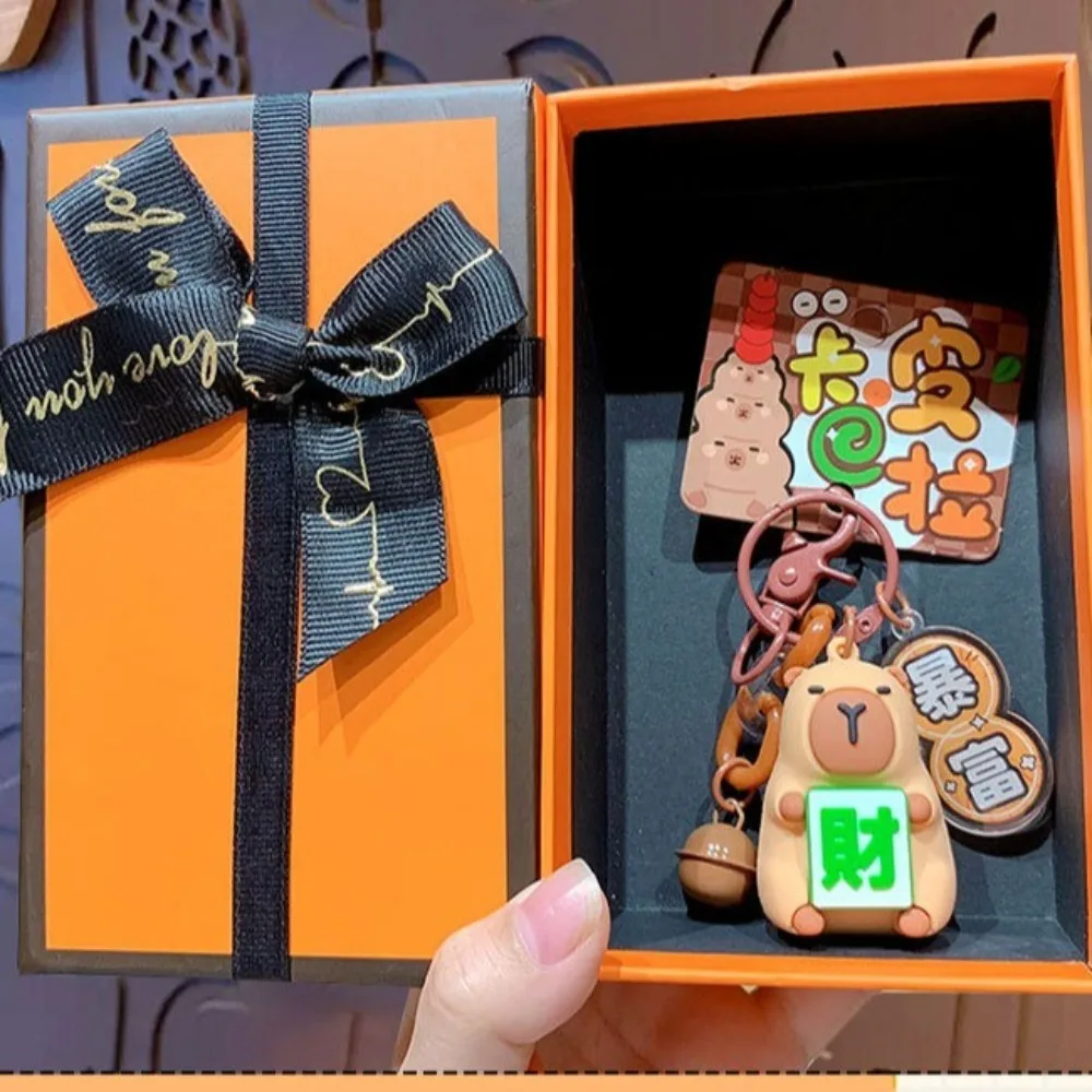 سلاسل مفاتيح الكرتون كابيبارا ، اكسسوارات أنيمي ، سلاسل مفاتيح السيارة ، تزيين الحقيبة ، جديدة
