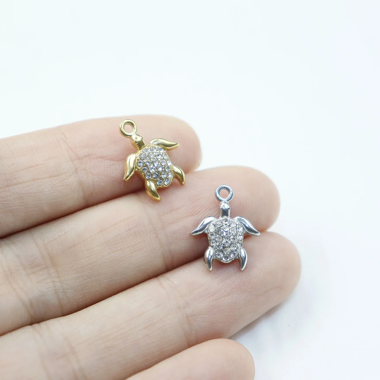 3pcs 11*14mm StainlessSteel Anti-allergy Tortoise Rhinestones Women's High Quality Fashion Jewelry Charms Accessory DIY Necklace