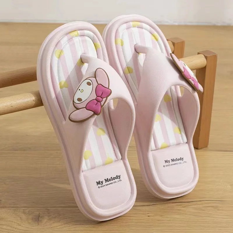 Sanrio Hello Kitty Flip Flop Girls Summer Outdoor Indoor Flat Sandals Kuromi My Melody Cartoon Beach Sandals Fashion Soft Sole