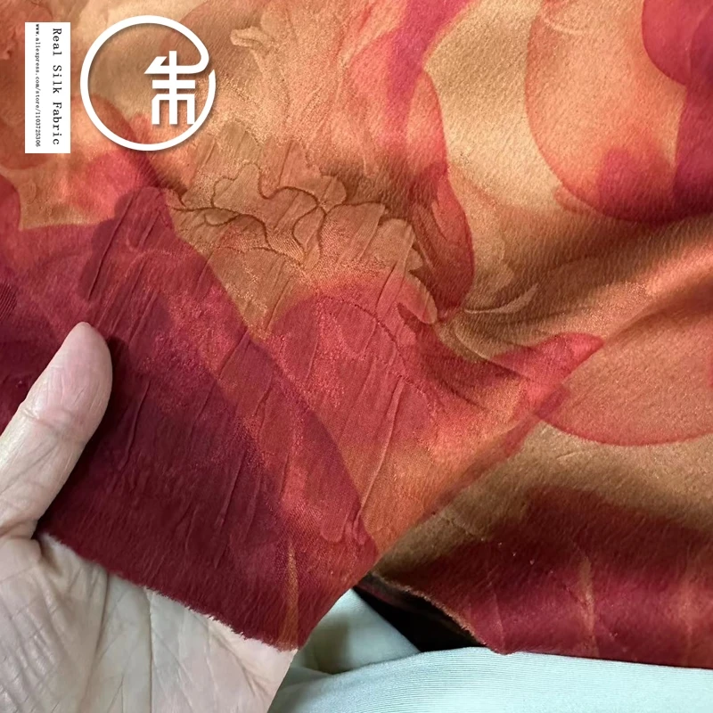 High Quality Flowers Guanle Crepe 100% Real Silk Designer Gambiered Guangdong Silk 30momme Fabric Cheongsam Clothing Cloth