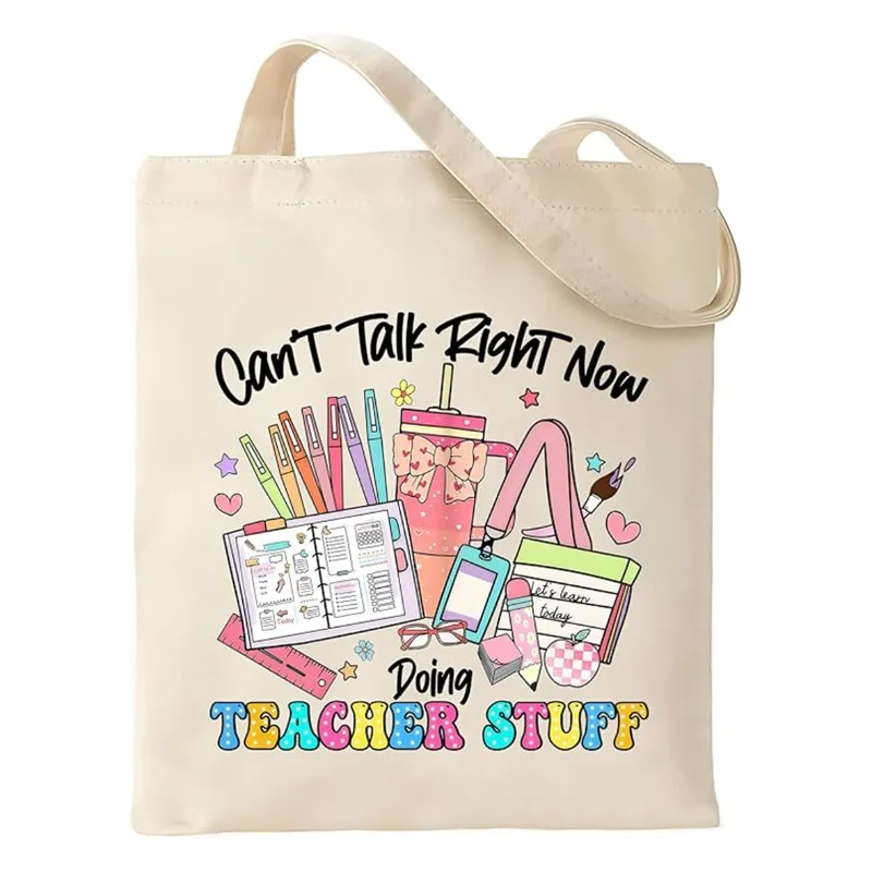 

Подарок ко Дню учителя: холщовая сумка-тоут с принтом для учителей, женская сумка с цветными буквами, холщовая сумка-тоут для учителей, сумка через плечо в цветочном стиле