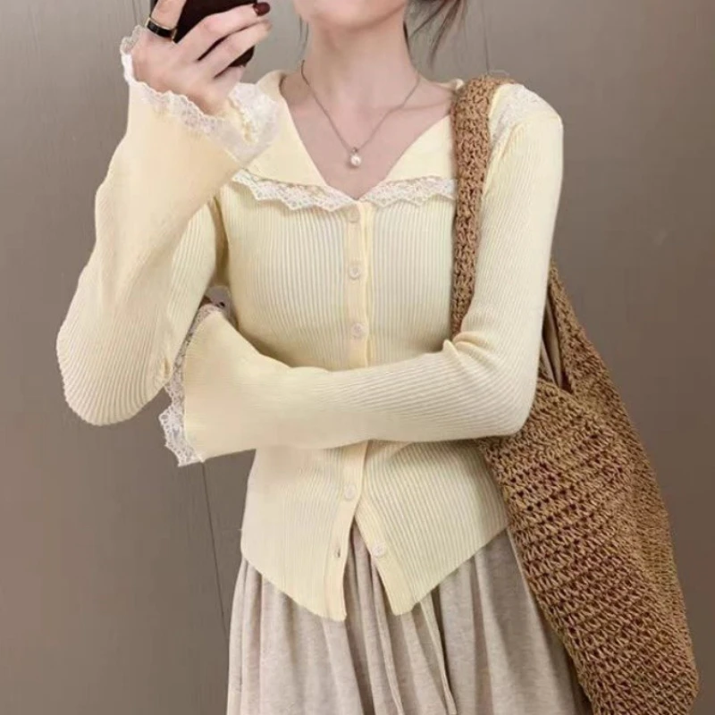

Ранняя осень, женский кардиган с длинными рукавами, вязаный топ с v-образным вырезом, милый кружевной свитер в корейском стиле, элегантный повседневный однотонный трикотаж 2025
