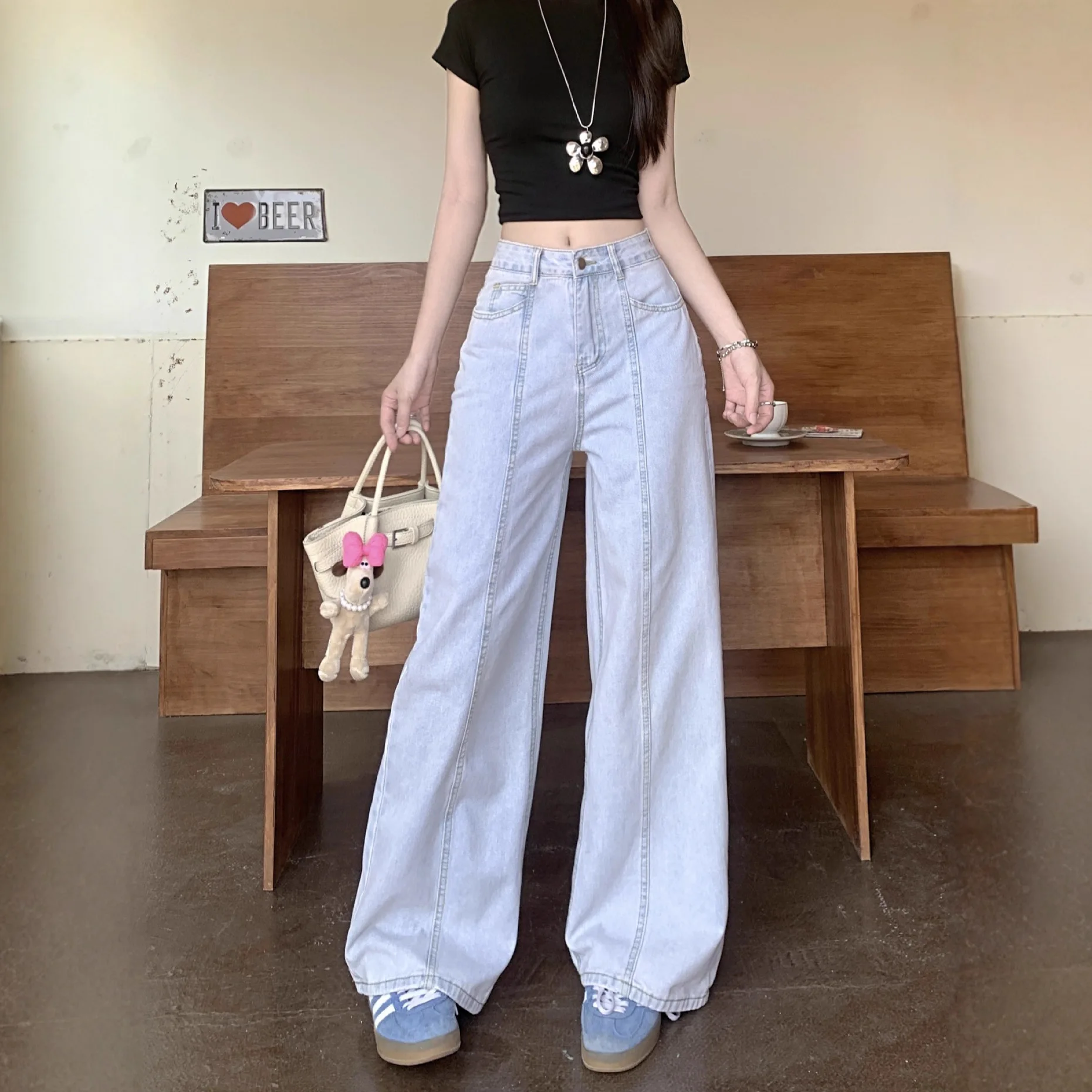 Women's Loose Wide-leg Straight-leg Jeans