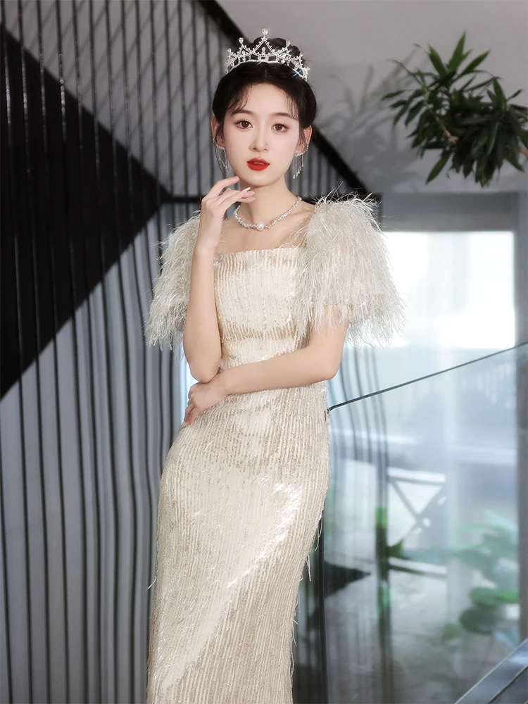 

Champagne Color Evening Gown Long Tail Light Luxury Sequin Evening Par Host Ele Fi Tail Dr Polyester Fiber