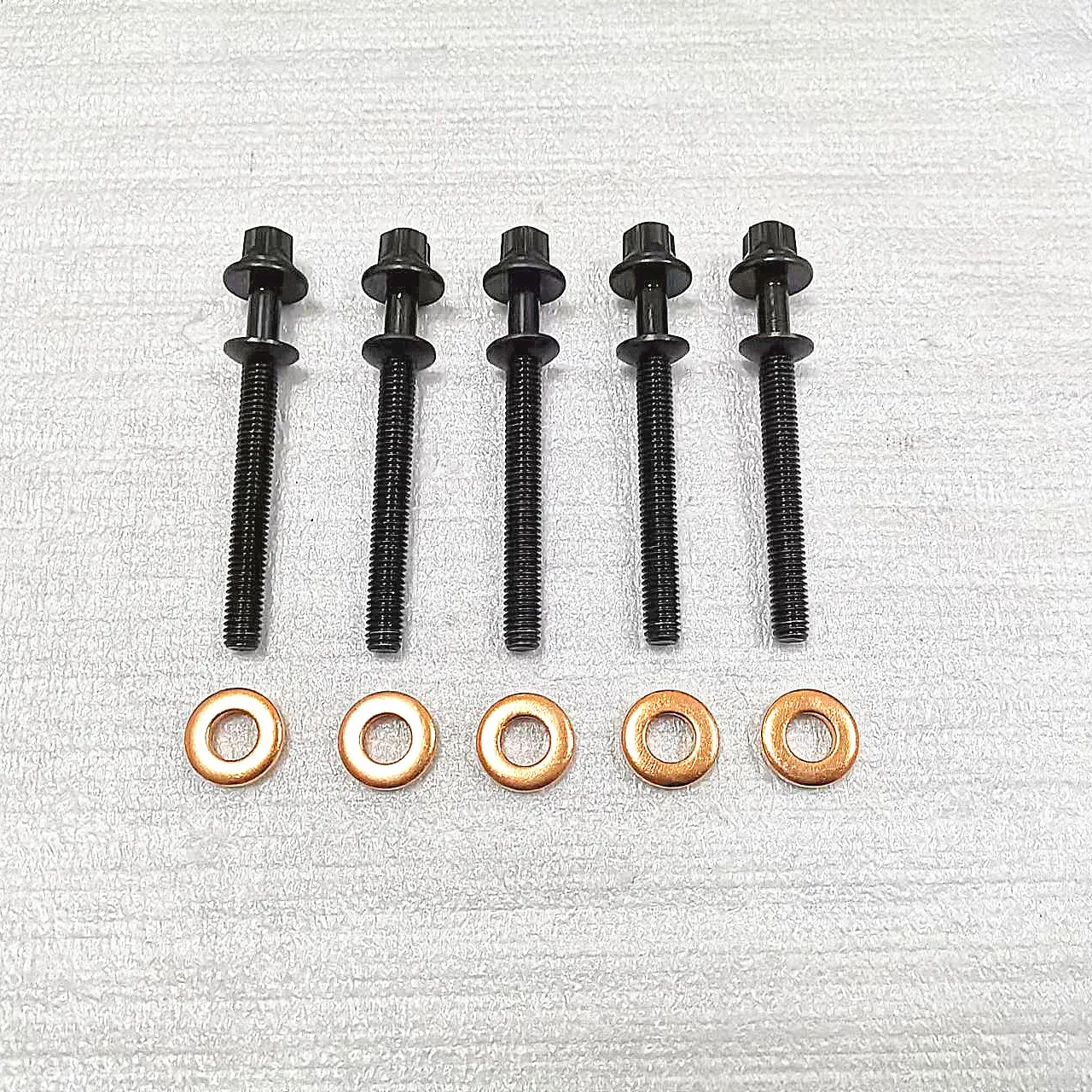 

Подлинный для SSANGYONG ACTYON SPORTS 100 2,0 L TD топливный инжектор болты + шайба комплект OEM 6650170060 6659901001