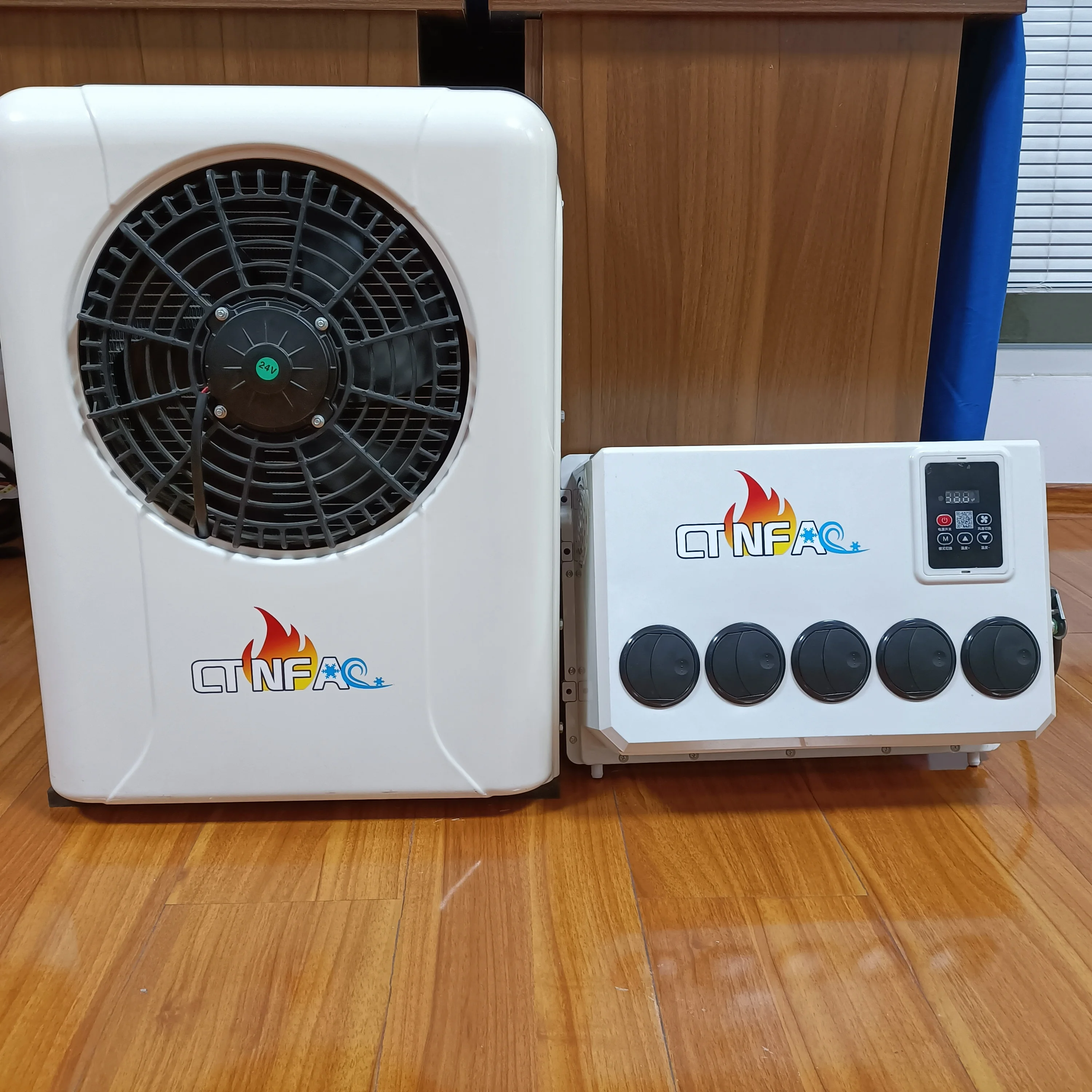 12V Mini Split Air Conditioning 12V 24V Battery Powered Truck Air Conditioning