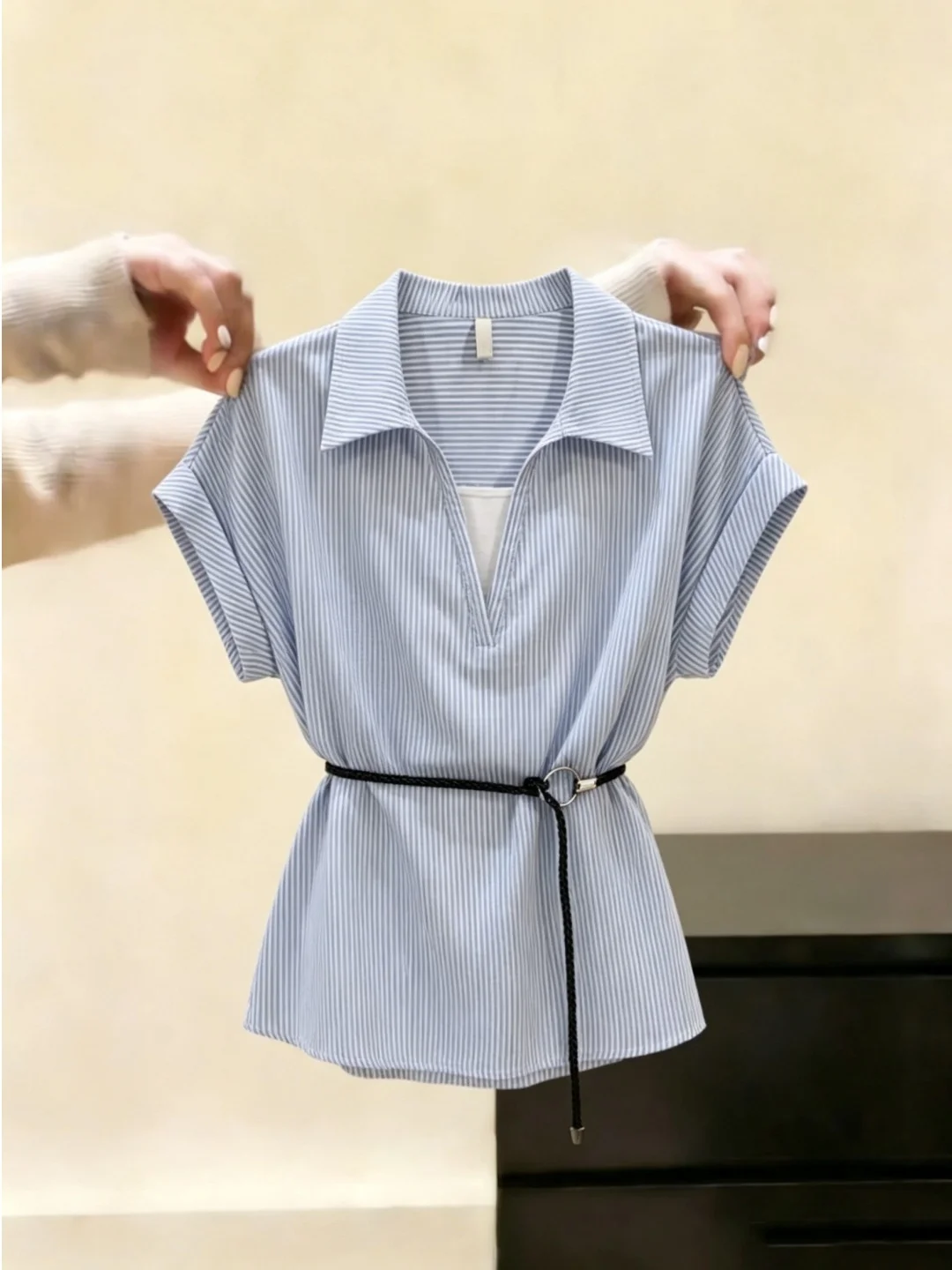 

Light Blue Short Sleeve Shirt Women's Summer New Style Korean Light Maturity Wind Turn-down Collar Waist-cinching Top