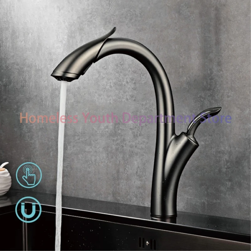 Luxury gun grey kitchen faucet creative pull-out design single control single handle cold and hot dual control brass sink faucet