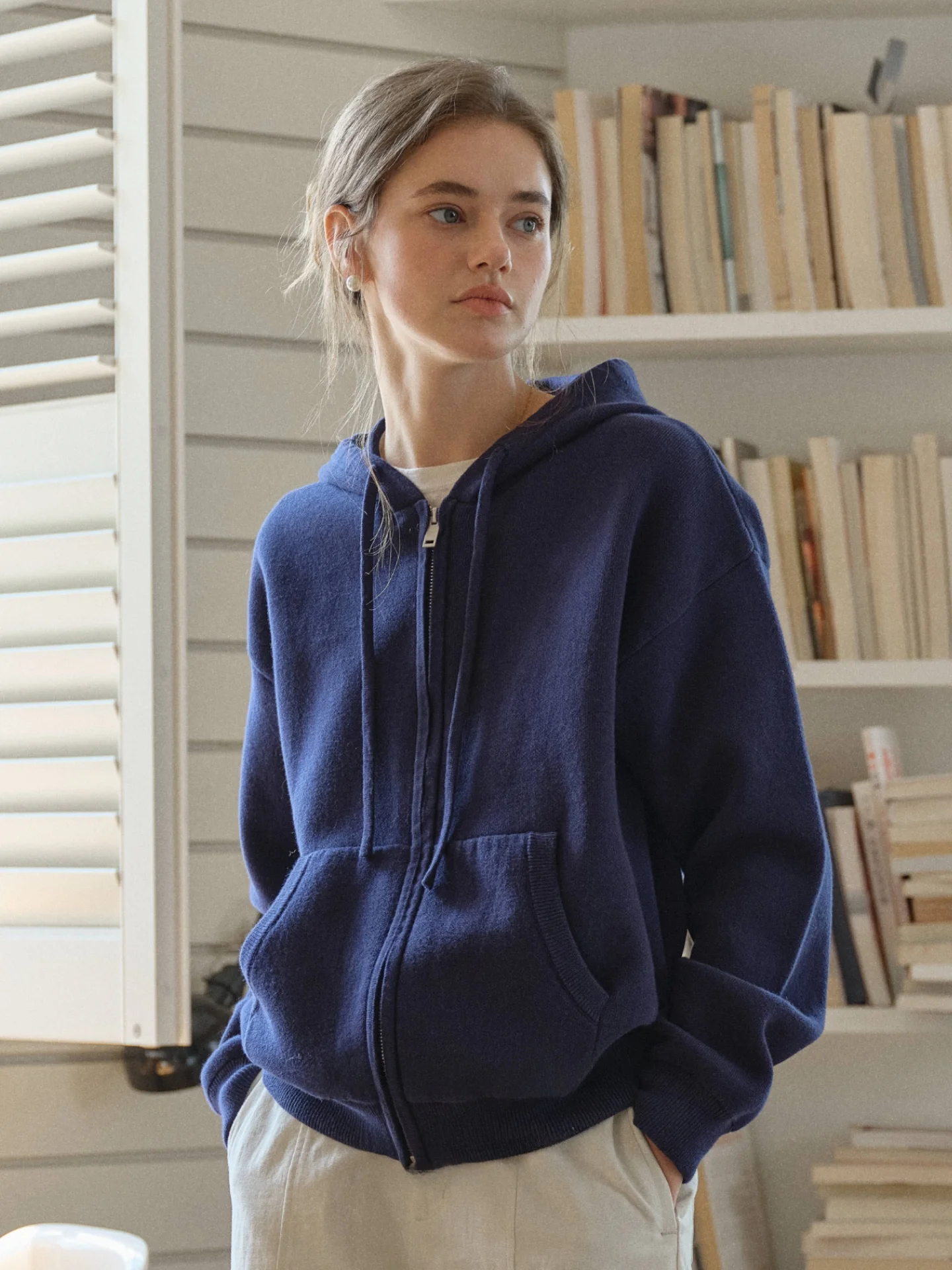 SimpleRetro Deep Blue Pastoral Hoodie Jacket Women's Short Knitted Open Cardigan Casual Style Cotton Polyester Blend