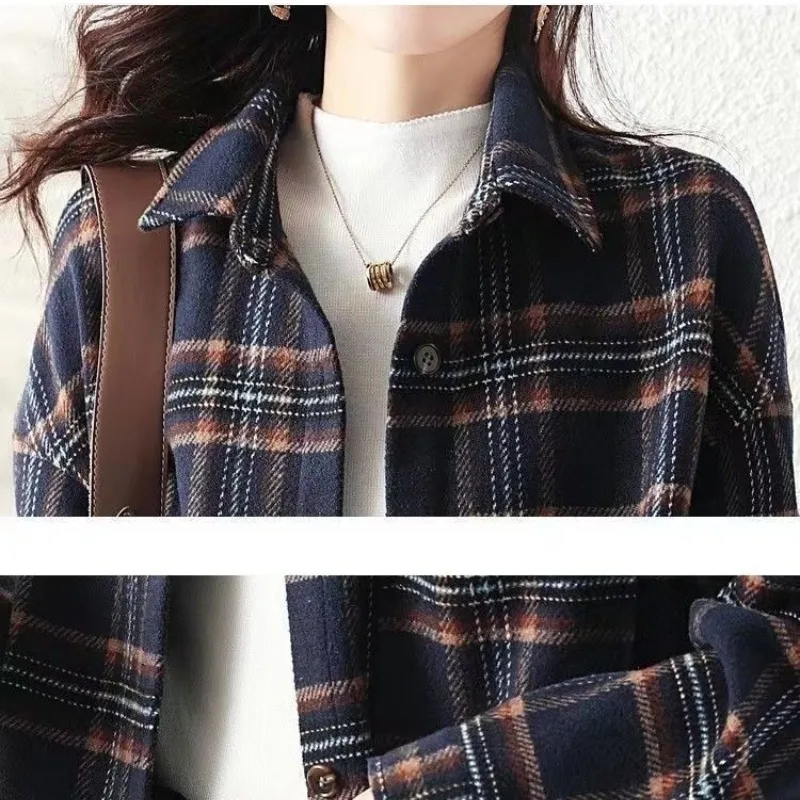 Women\'s Autumn and Winter New Fashion Elegant POLO Collar Plaid Button Pocket Casual Long Sleeve Loose Shirt Cardigan Tops