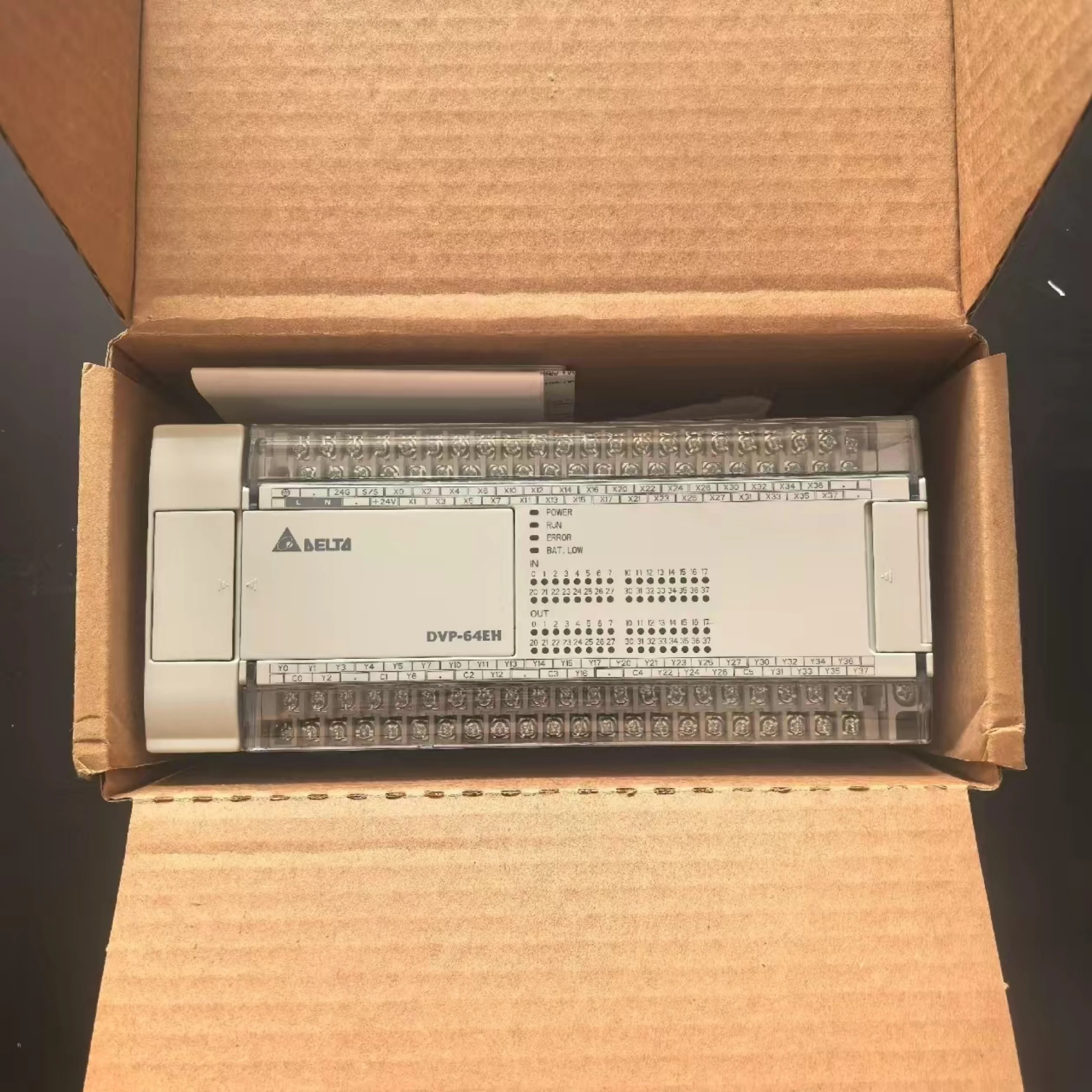 DVP64EH00R3     DVP64EH00T3    PLC Module      New In Box