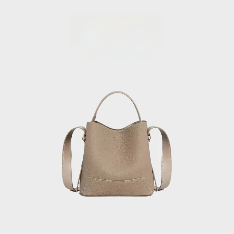 

Baopo женская большая сумка-мешок Capaci, новинка 2025, модная сумка через плечо, повседневная простая сумка из кожаного материала