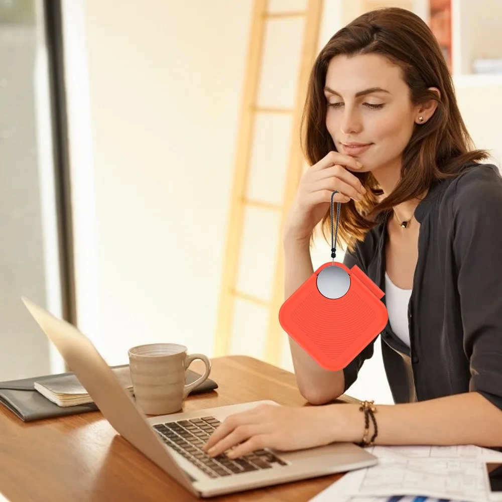 ポータブルソフトイヤホンケース落下防止シリコンプロテクターカバー耐衝撃ロープ保護スリーブ付きCMF芽用