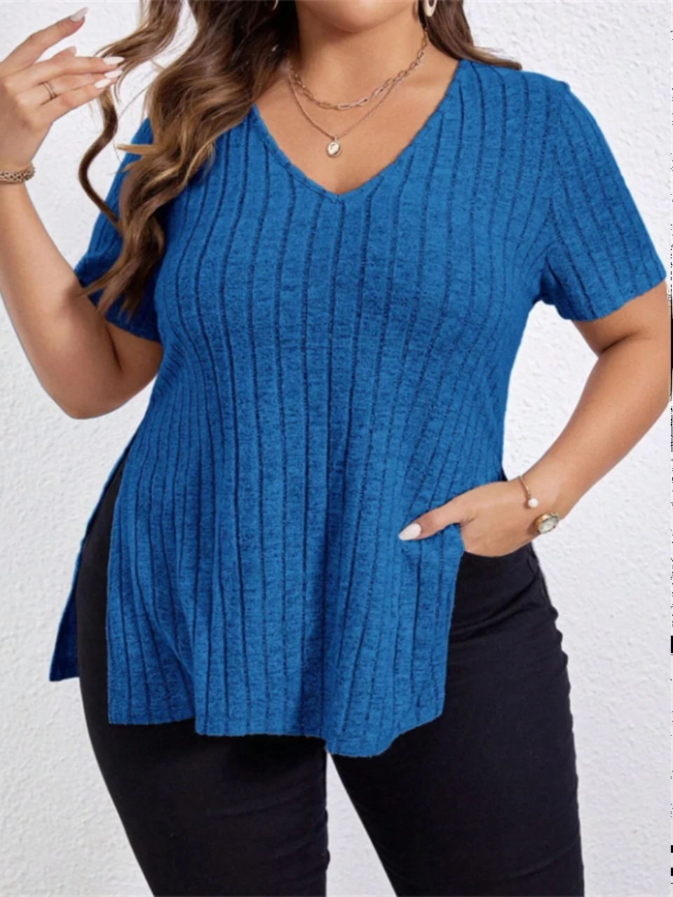 تي شيرت نسائي فضفاض بأكمام قصيرة وياقة على شكل V للصيف، تصميم عصري بأسلوب الشارع، لون واحد مع حافة غير متماثلة #2