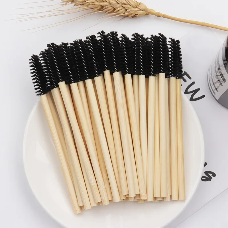 50pcs Professional Bamboo Handle Disposable Eyelash Brushes Eyebrow Extension Mascara Wands Applicator Cosmetic Brushes Tools