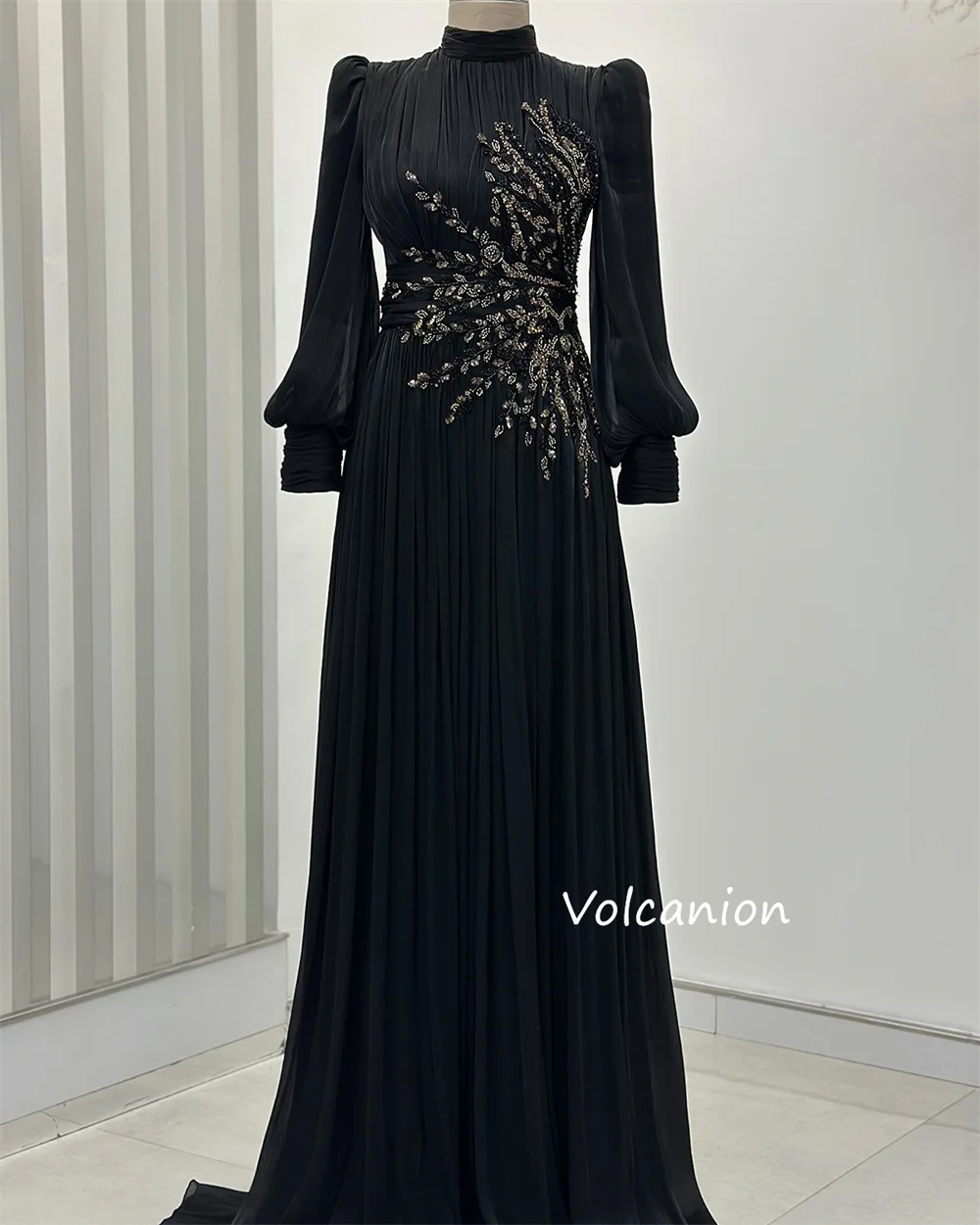 カスタマイズされたシフォンスパンコール A ラインハイカラーロングドレスオーダーメイドの機会イブニングクラシックレトロサイズあり