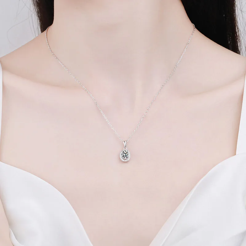 S925 Pure Silver Necklace, Moissanite Collarbone Chain, Plated with Pt950 Gold Jewelry