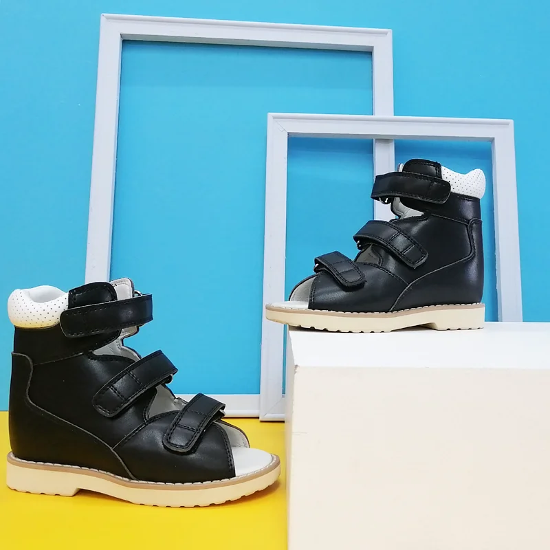 2024 Boy Kid scarpe ortopediche per bambini sandali estivi in pelle nera calzature per bambini piedi piatti con supporto per caviglia