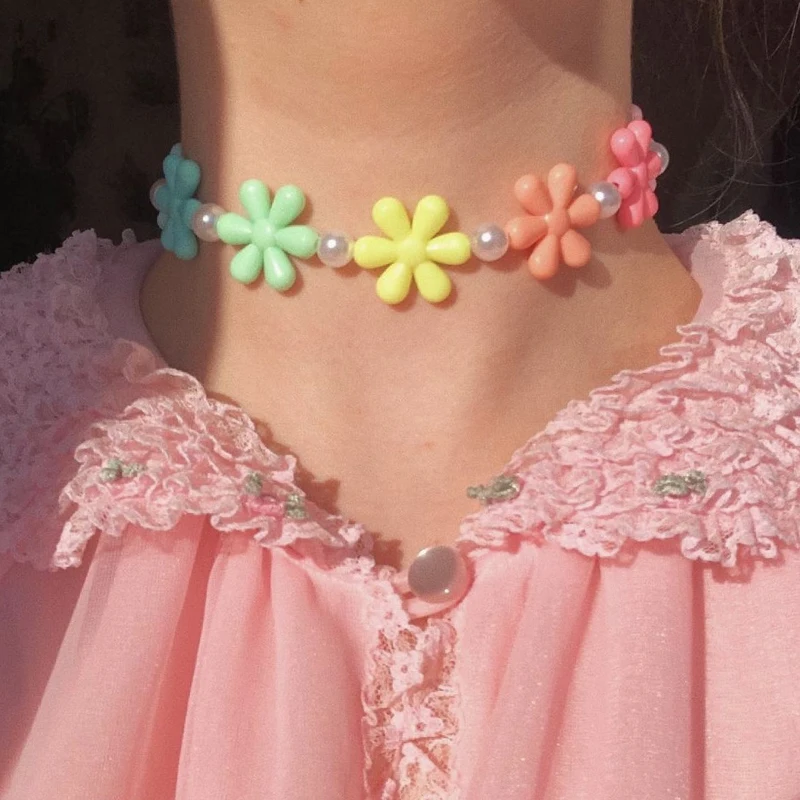 Egirl Jewelry Rainbow Flower Choker Cartoon Harajuku Aesthetic Kawaii Necklace for Women Y2K Accessories Fashion 2000s Pearl