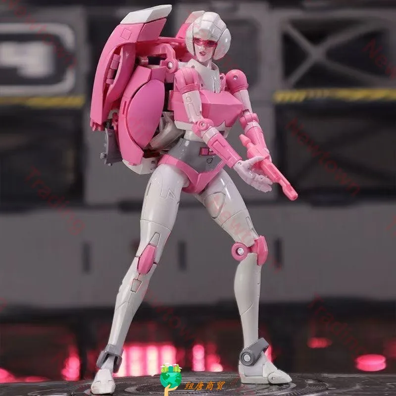 هناك مخزون تحويل لعبة روائع KO MP-51 ARCEE KO MP51 مجموعة هدايا لعبة شخصية الحركة