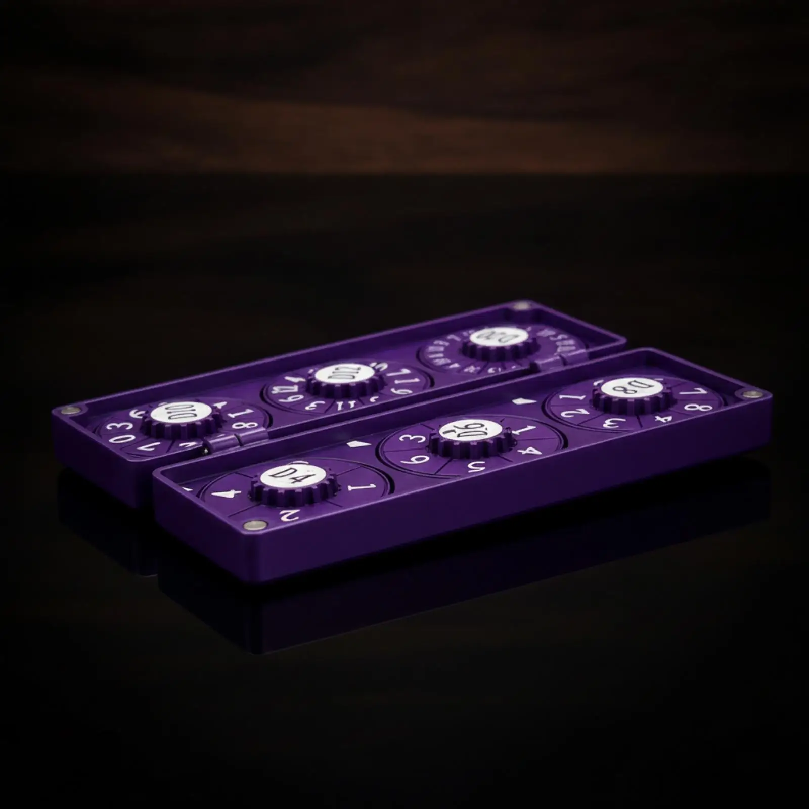 Travel Dice Game Metal Folding Dice with Textured Markers for Casual Tabletop Play and Easy Carry
